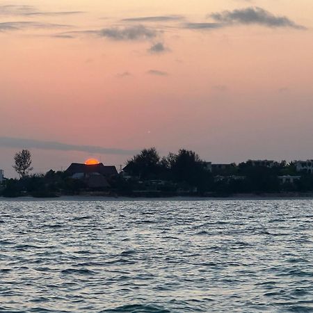 Villa Serenity, Tanzania Unforgettable Паже Екстериор снимка